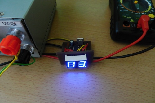 Otáčkoměr 002p.jpg